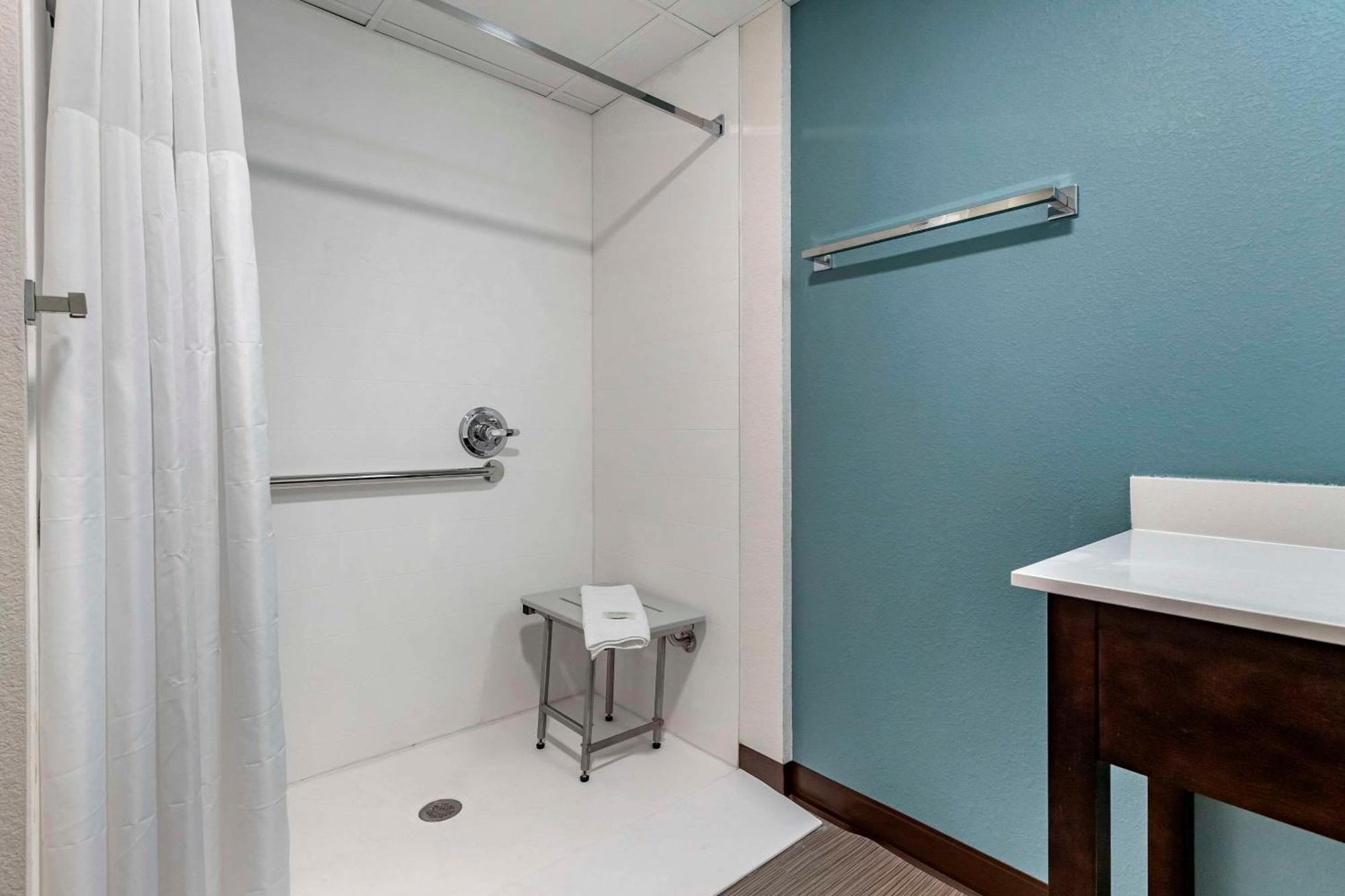 Sleep Inn & Suites Milwaukee-Franklin Franklin  Extérieur photo